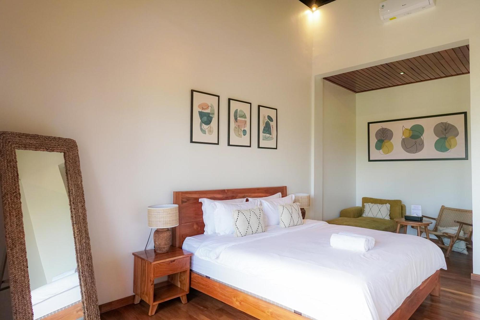 Tropical Beach House Bali Seminyak  Exterior photo