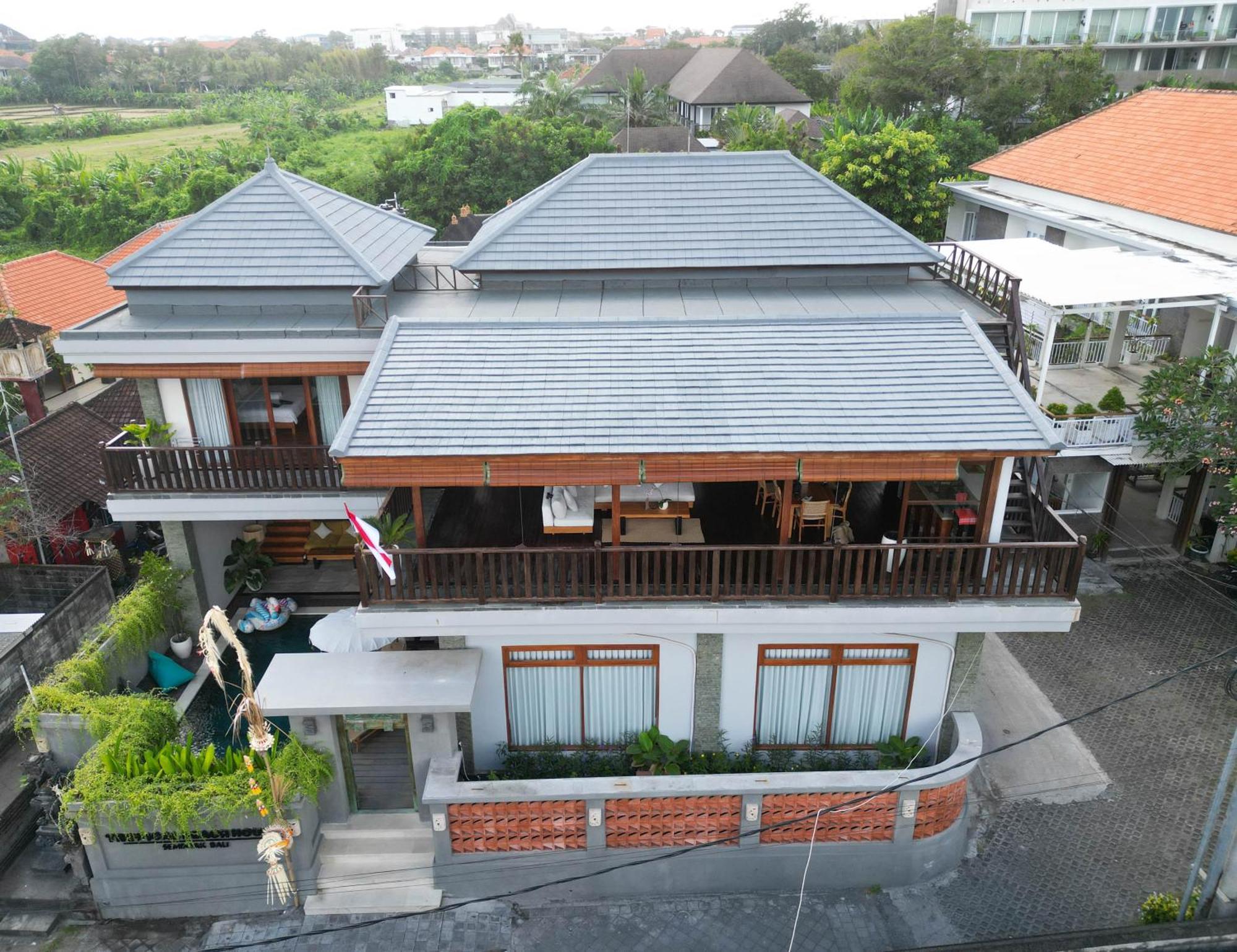 Tropical Beach House Bali Seminyak  Exterior photo