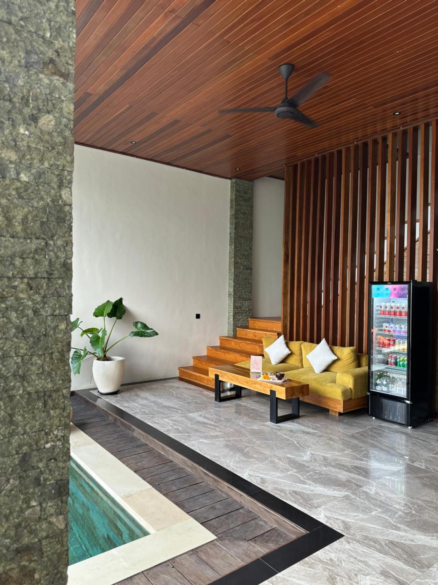 Tropical Beach House Bali Seminyak  Exterior photo